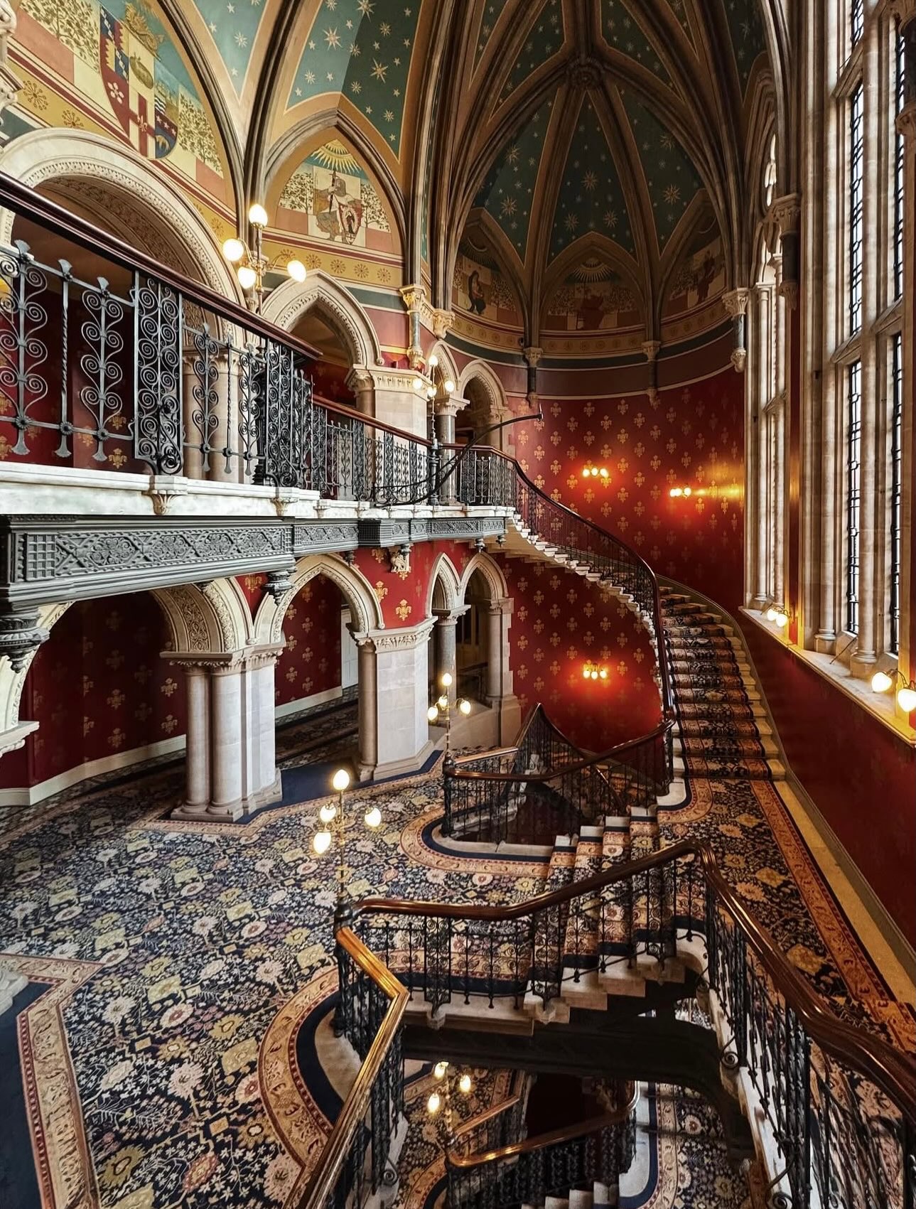 London's Most Beautiful Staircase At St. Pancras