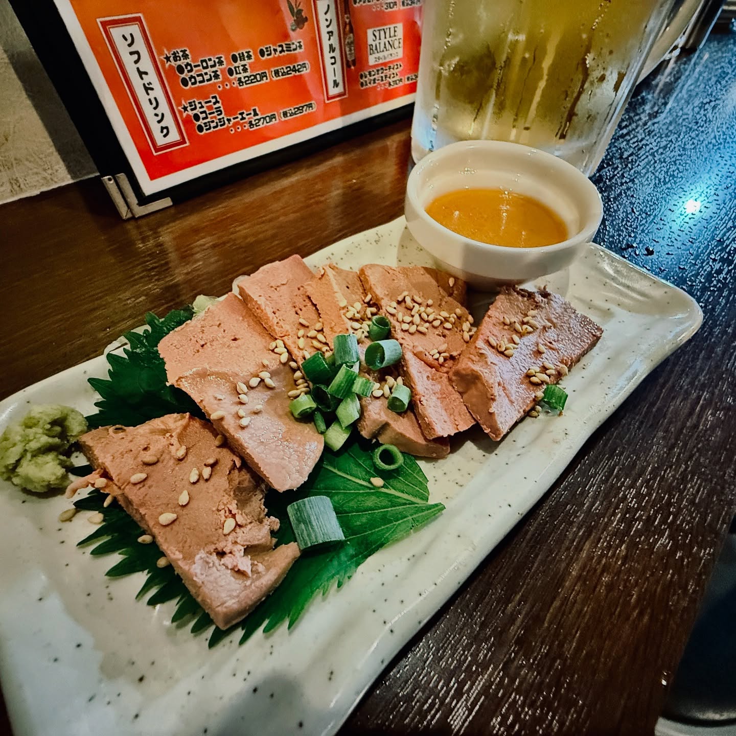 Shinbashiyakiton Kabukichoten's Generous Portions