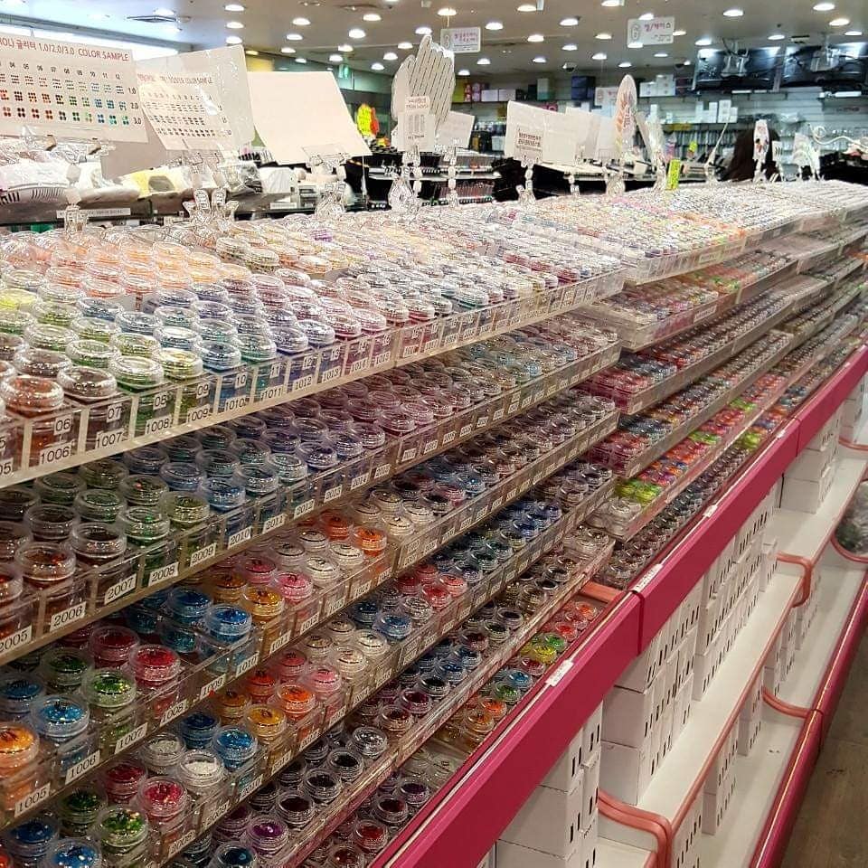 Nail Mall and Seoul Hotel: A Dongdaemun Experience