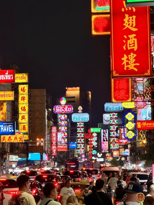 Bangkok's Vibrant Chinatown Delights