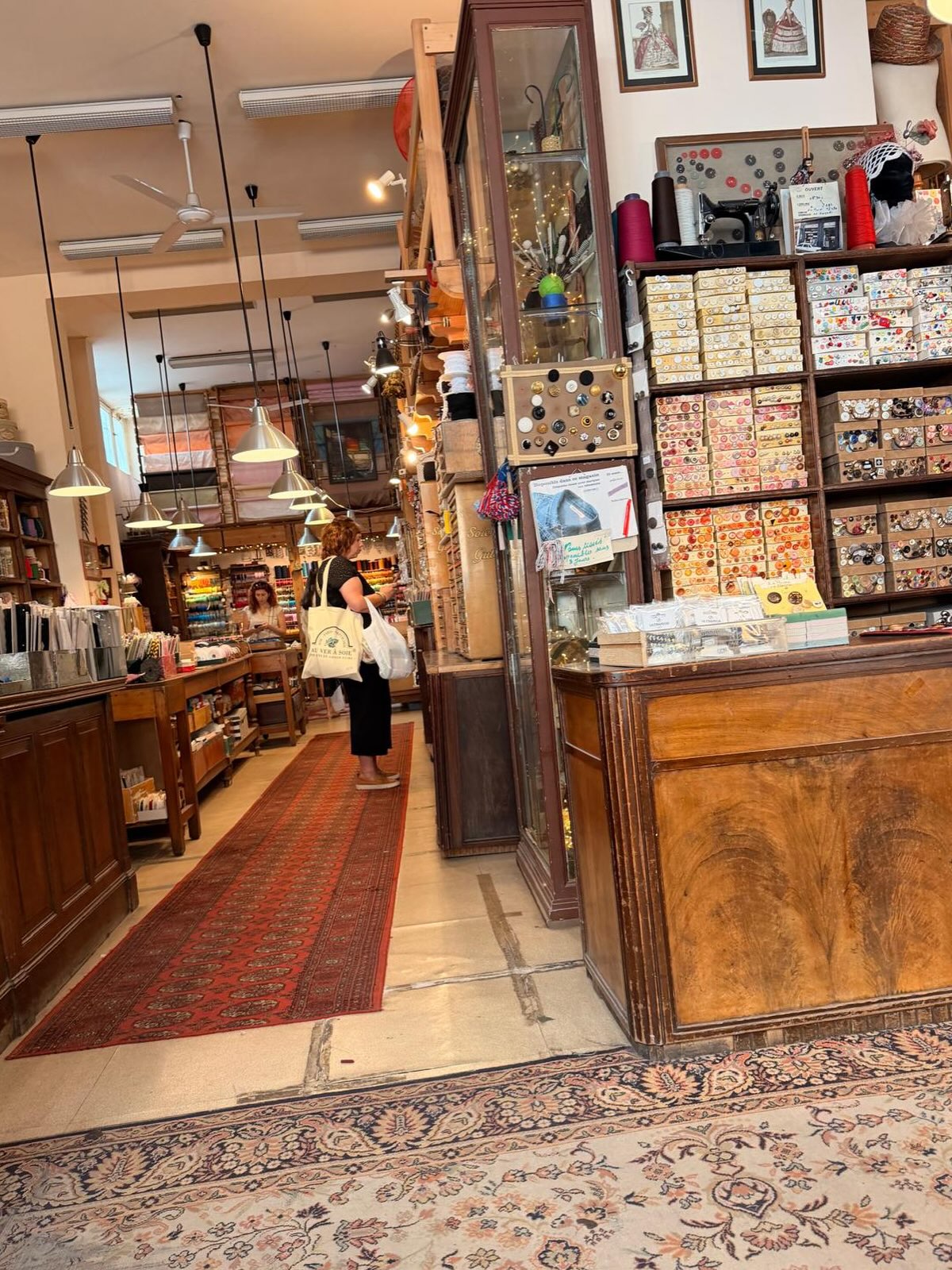 Parisian Shops For Ribbons, Trims, And Buttons