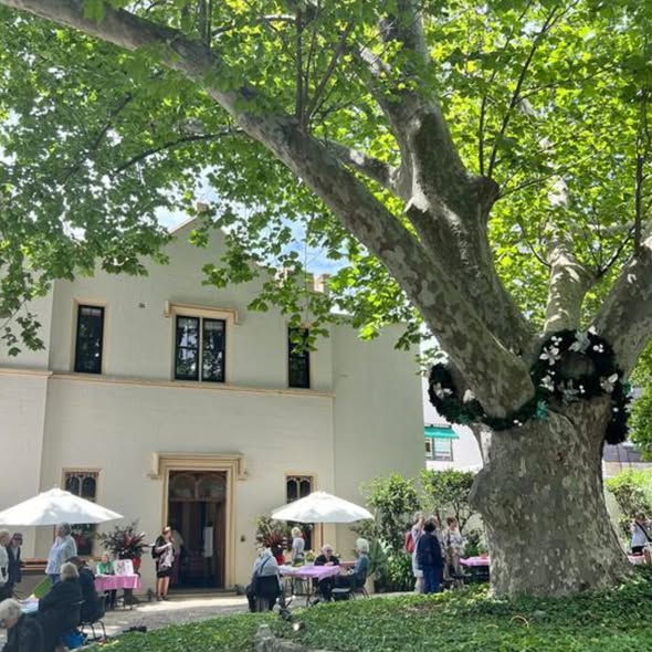 Historic Mansion Gift Fair With Santa
