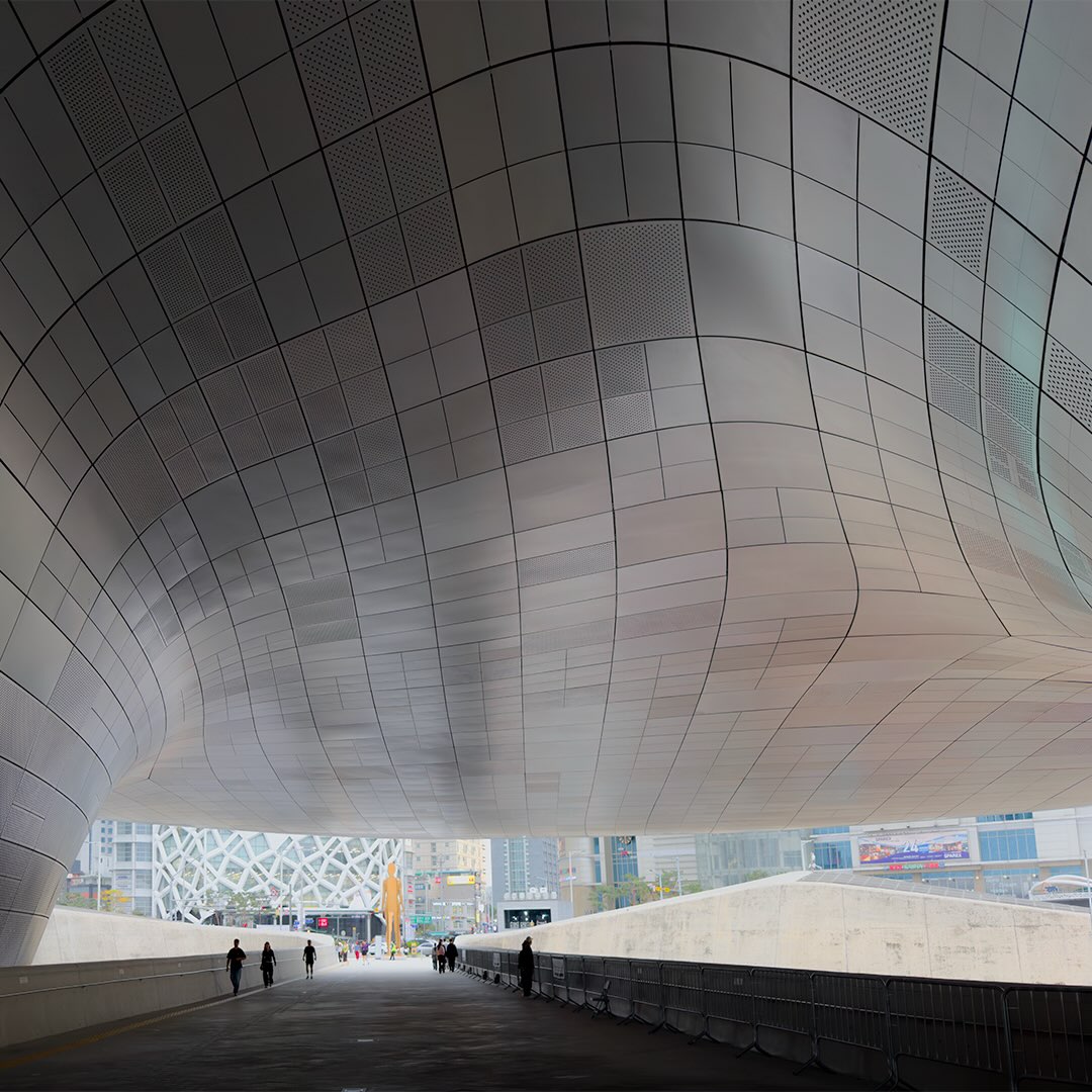 Seoul's Futuristic Design Plaza and Historic Art Station