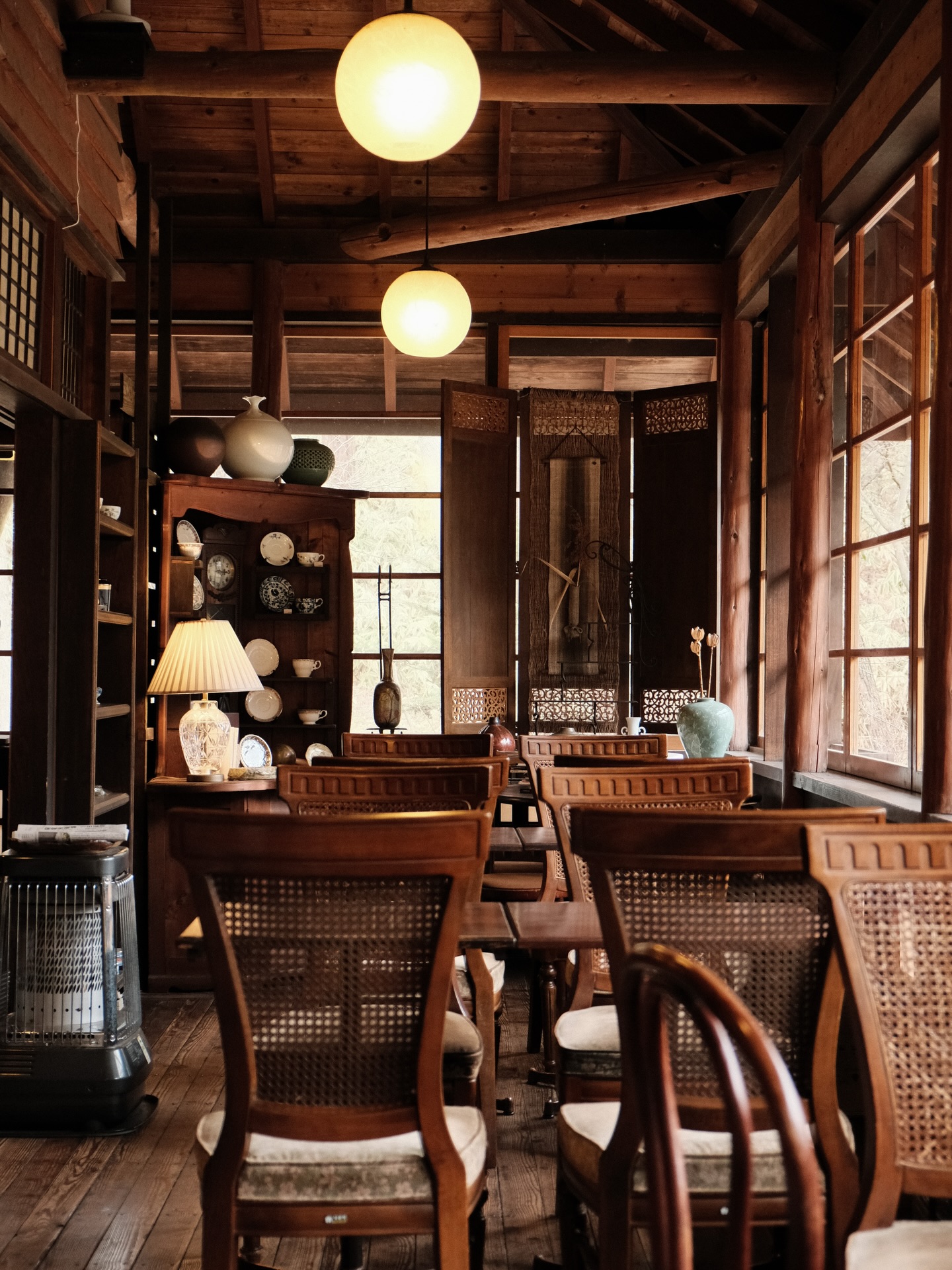 Karuizawa's Secluded Hideout Offers Tea and Ceramics