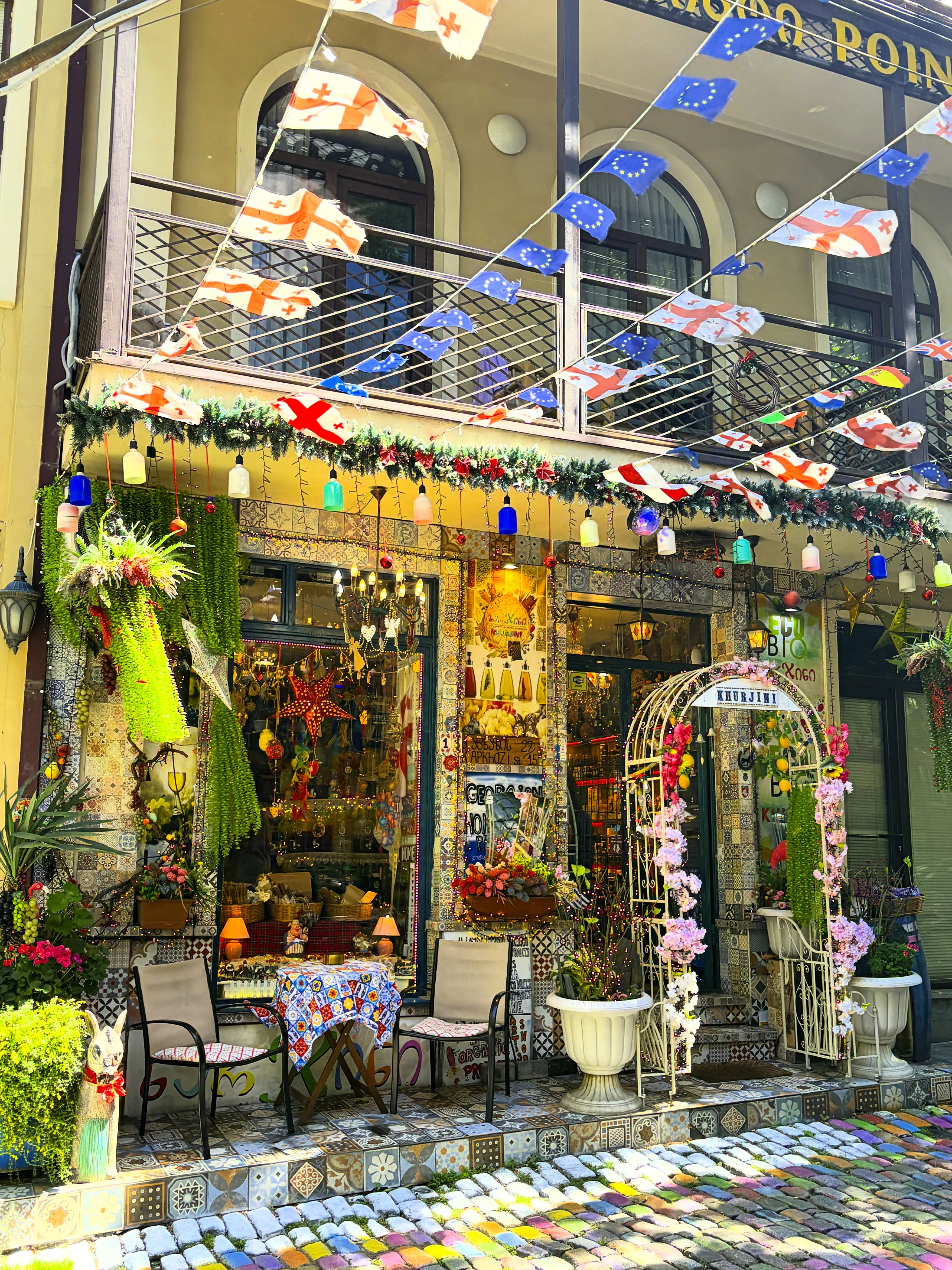 Khurjini: Tbilisi's Enchanting Georgian Gift Shop