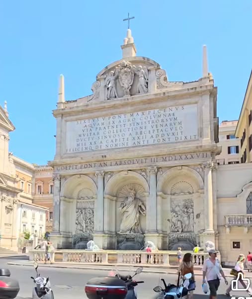 Fountain Of Moses And Other Water Features