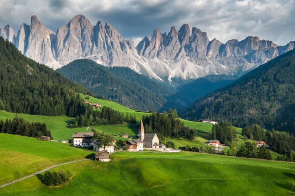 Dolomites' Most Scenic Lakes and Hiking Trails