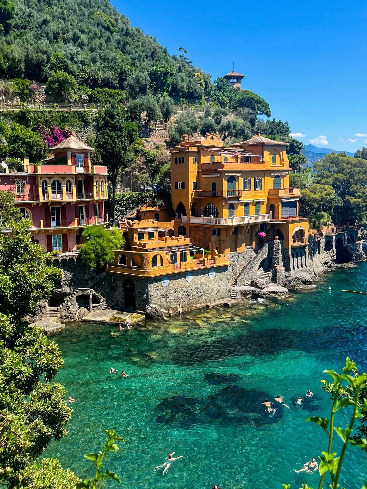 Italian Riviera Coastal Towns