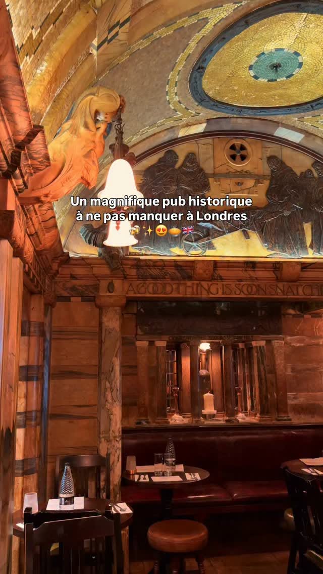 London's Blackfriar Pub: Art Nouveau Masterpiece