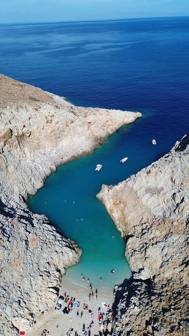 Seitan Limania: Crete's Stunning Cliffside Beach