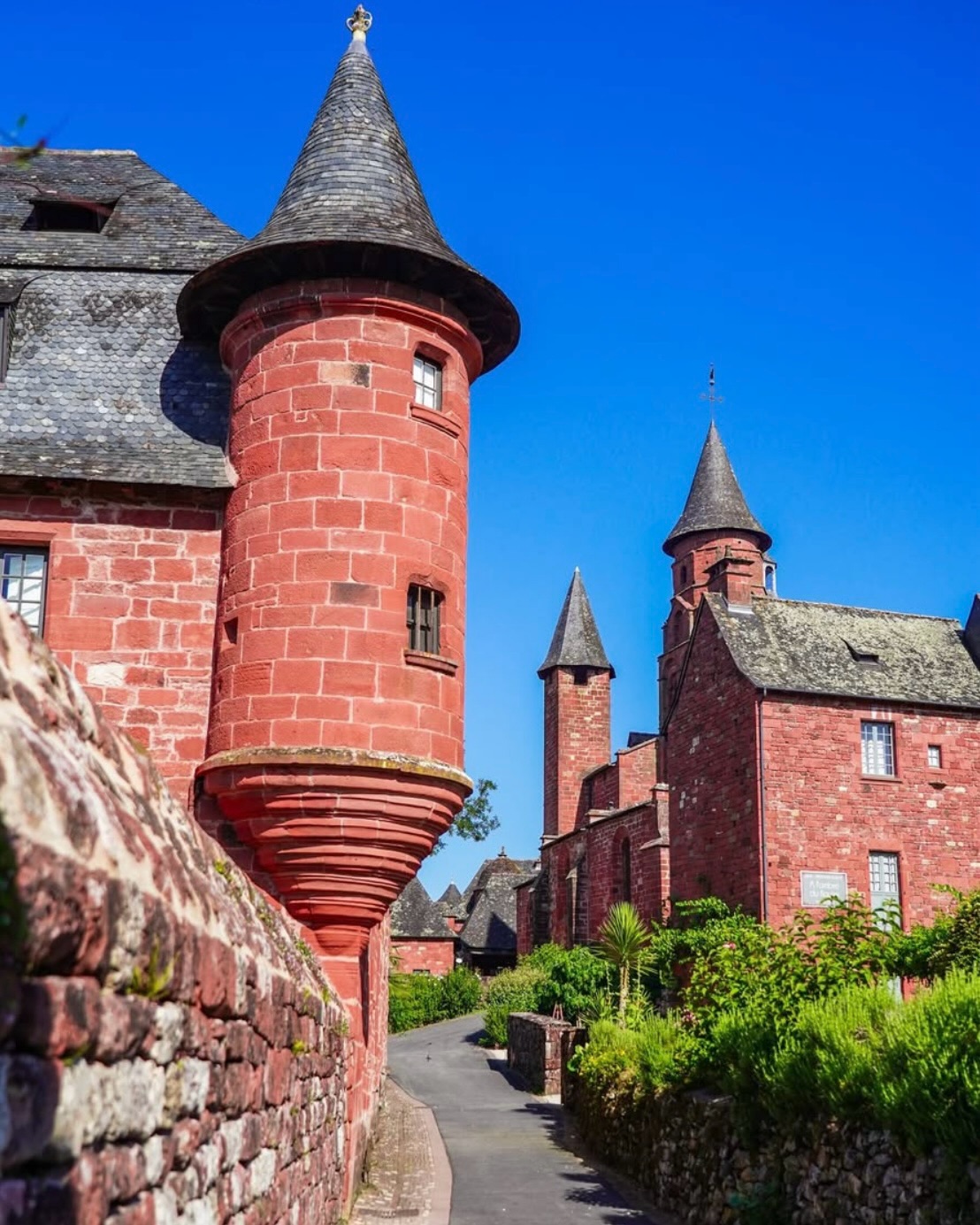 Collonges-La-Rouge: A Red Sandstone Medieval Village