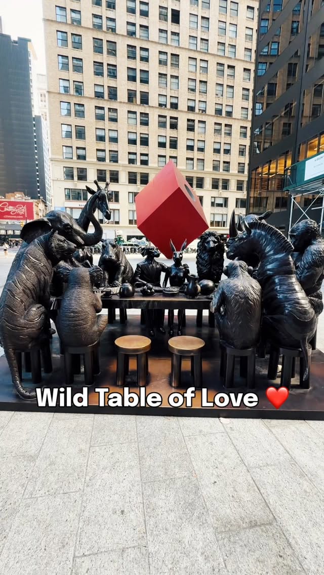 Iconic New York Landmarks And Public Art