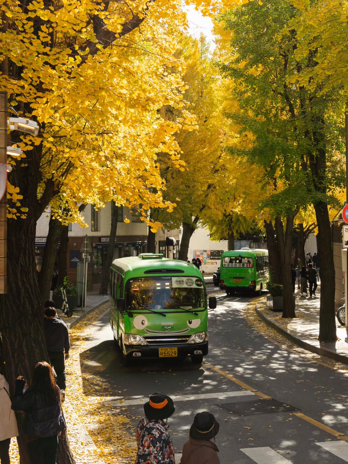 Seventeen Seoul Spots for an Autumn Getaway