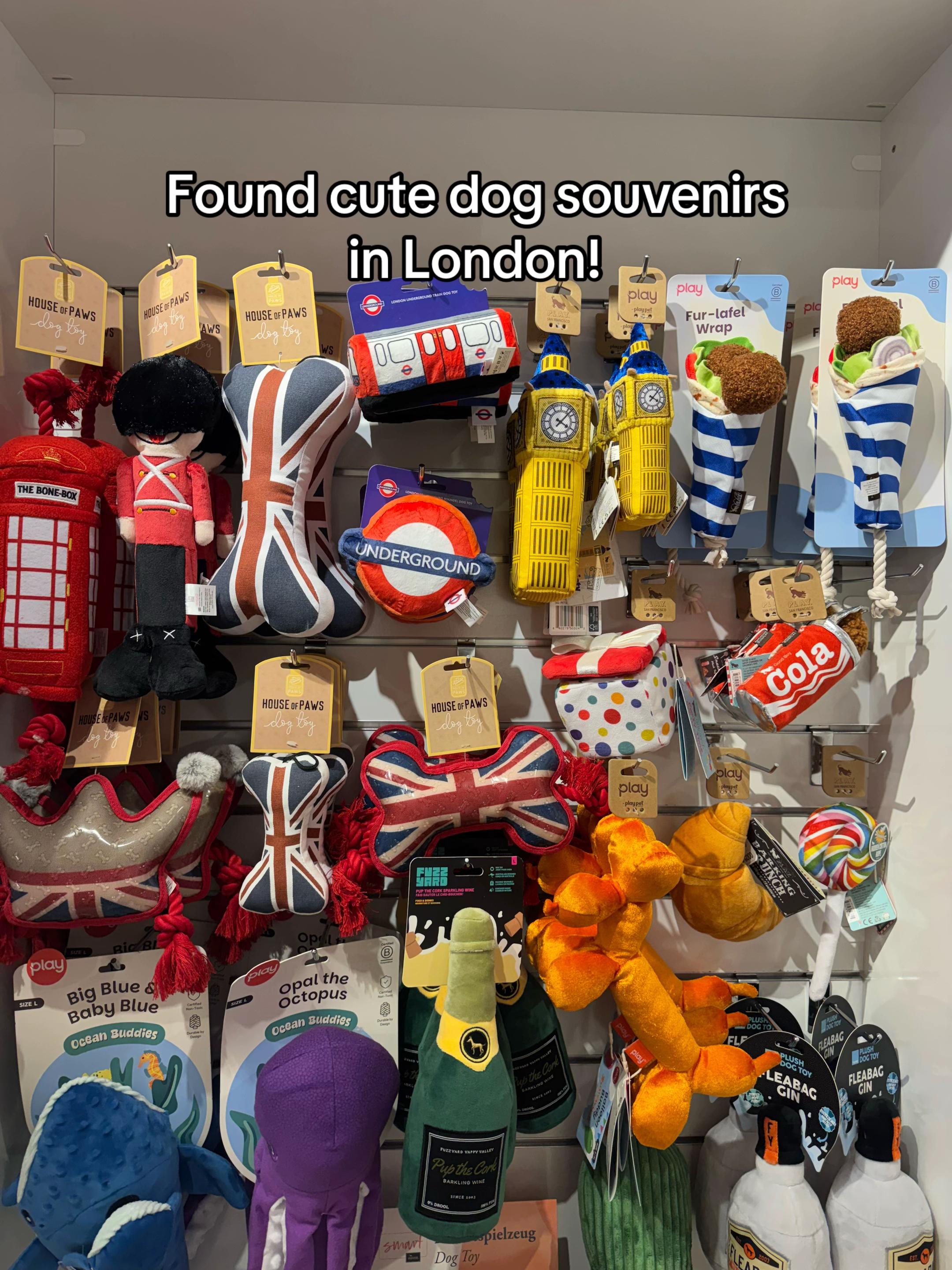 London Souvenir Shops for Dogs