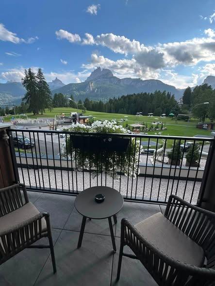 Dolomites Travel Guide: Cortina and Ortisei Highlights