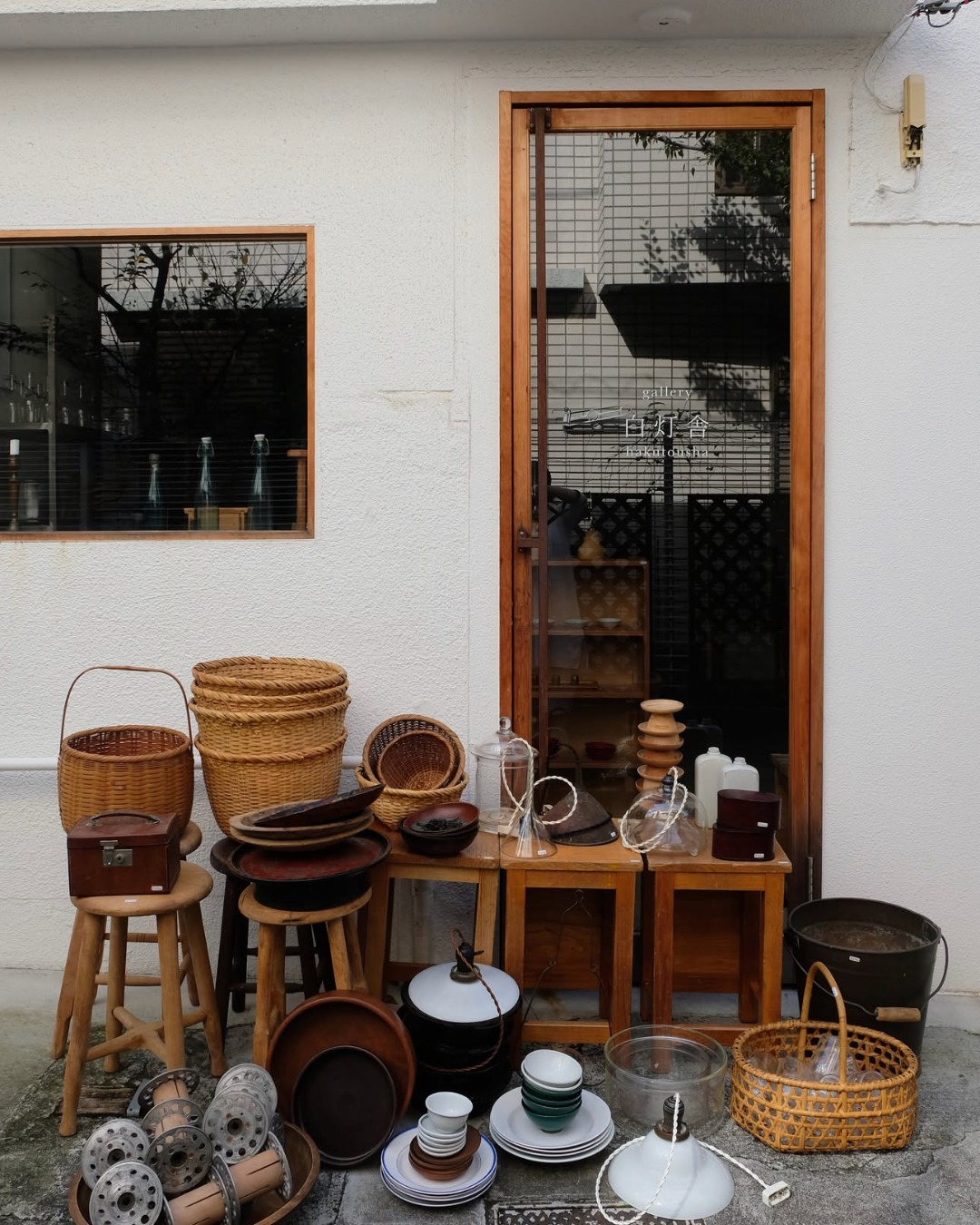 Hakutousha: Tokyo's Vintage Treasure Trove