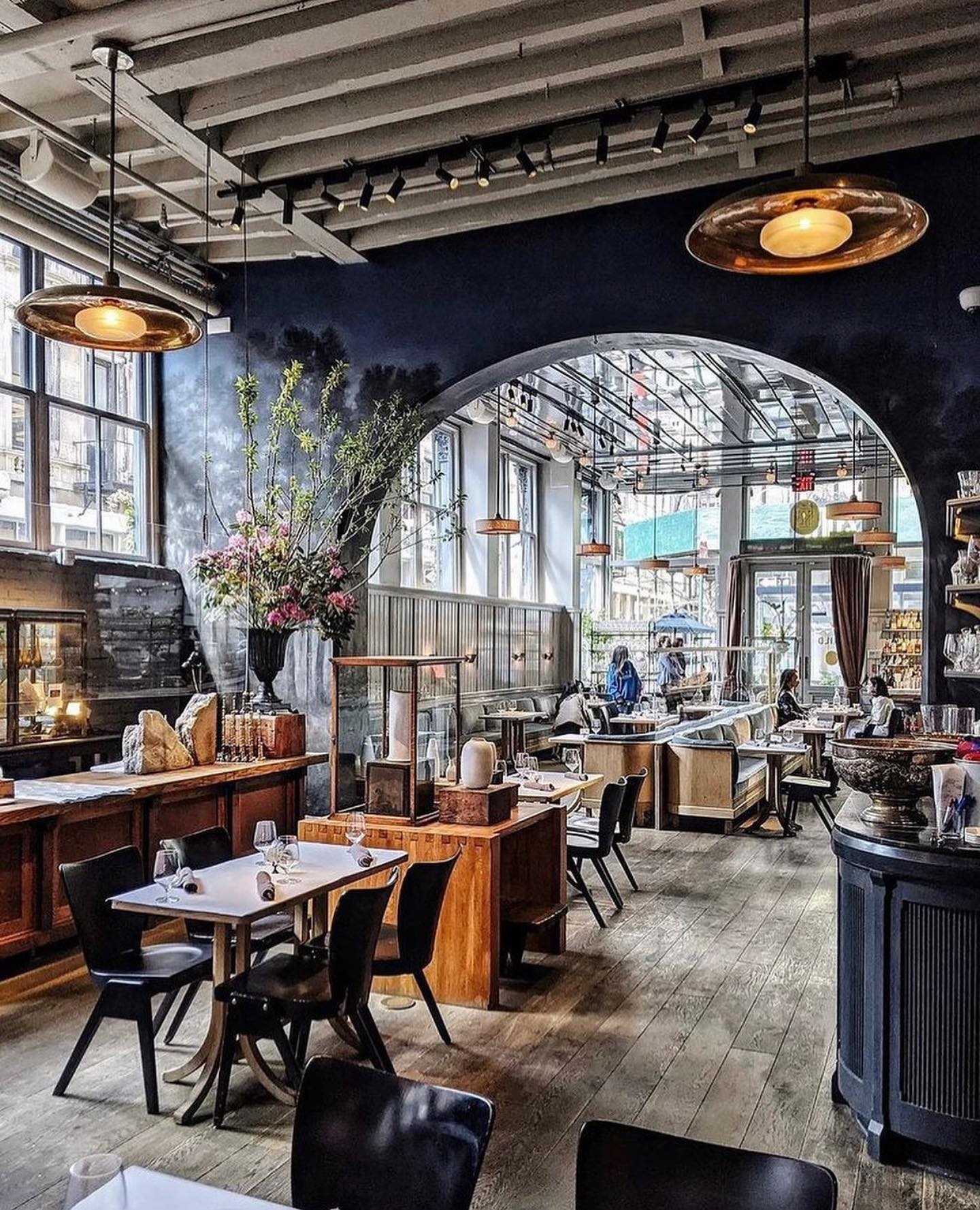 La Mercerie: A Stylish SoHo Restaurant