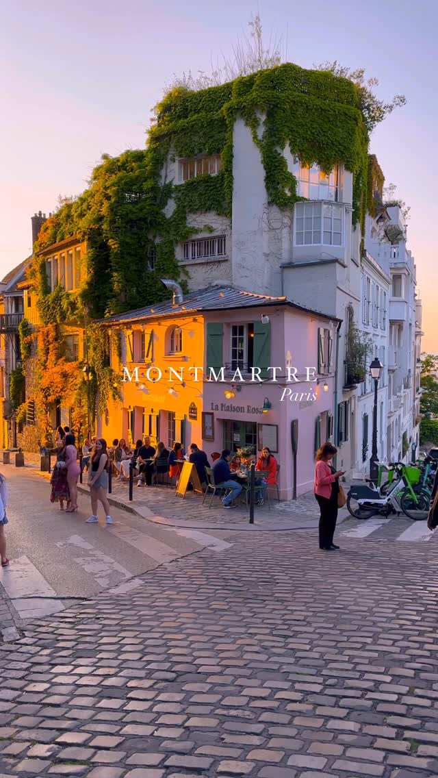 Must-See Artistic and Bohemian Spots in Montmartre
