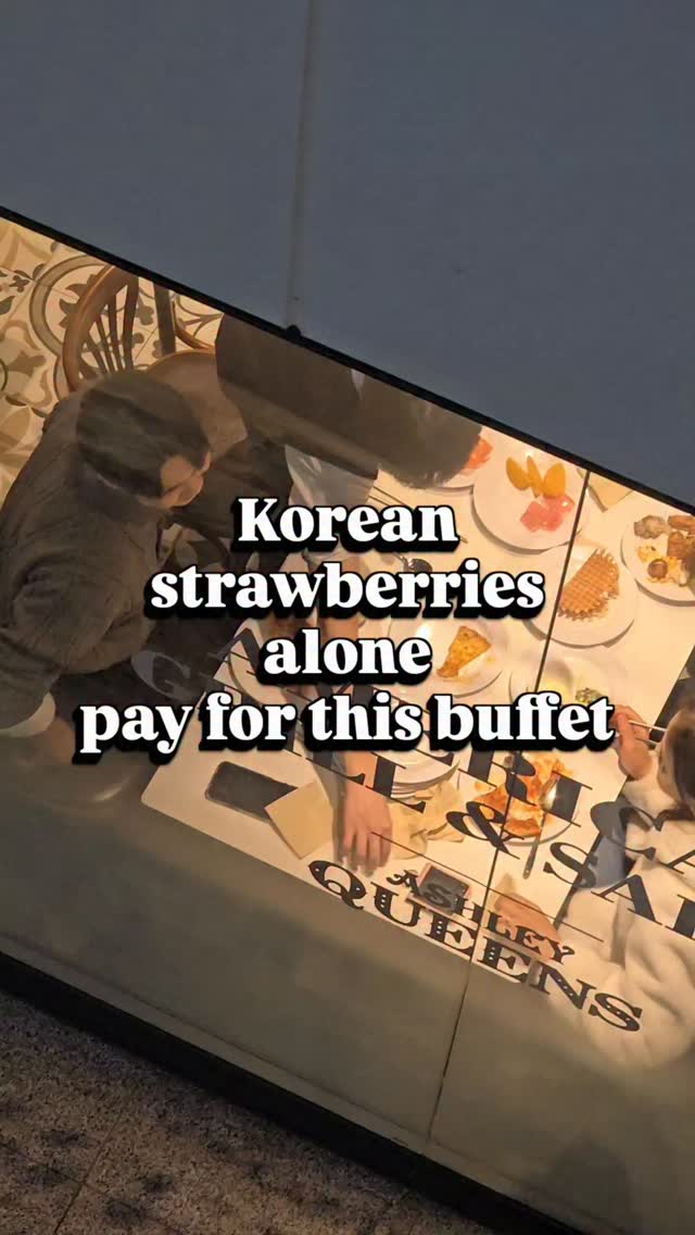 Weekday Lunch Buffets Featuring Korean Strawberries