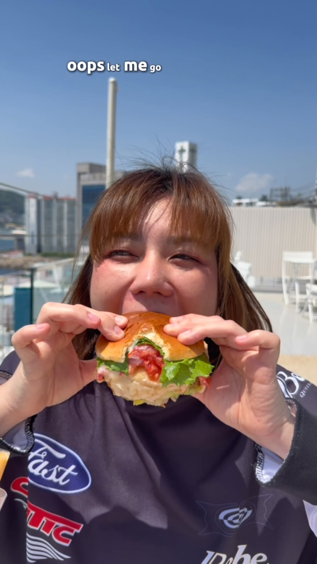 Busan's Yeongdo-gu: Burger Yo and Huinnyeoul Village