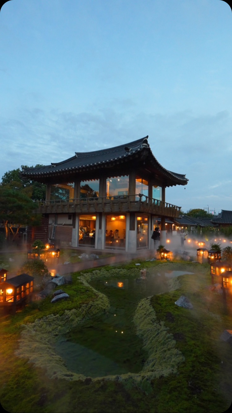 2 Cafes in Gimhae