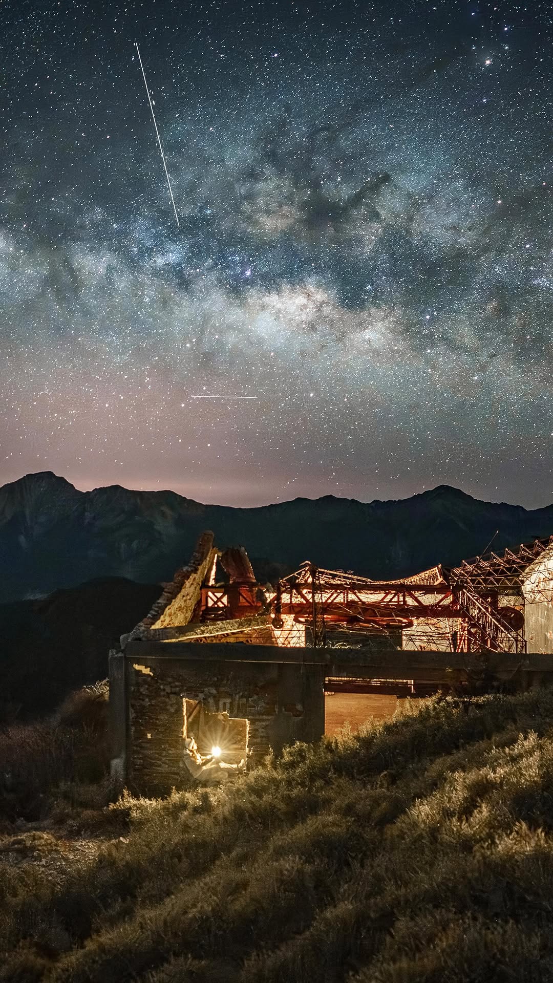 Hehuanshan Sites: Milky Way and Sunrise Views