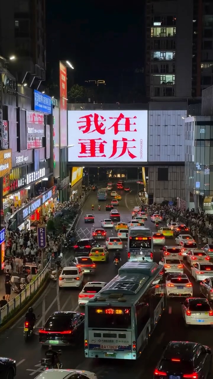 Traveler Explores Hong Kong, Shanghai, Milan, and China