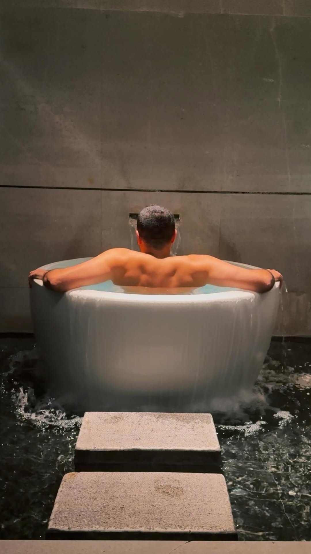 Shanghai Airport Layover Enhanced By Nearby Spa