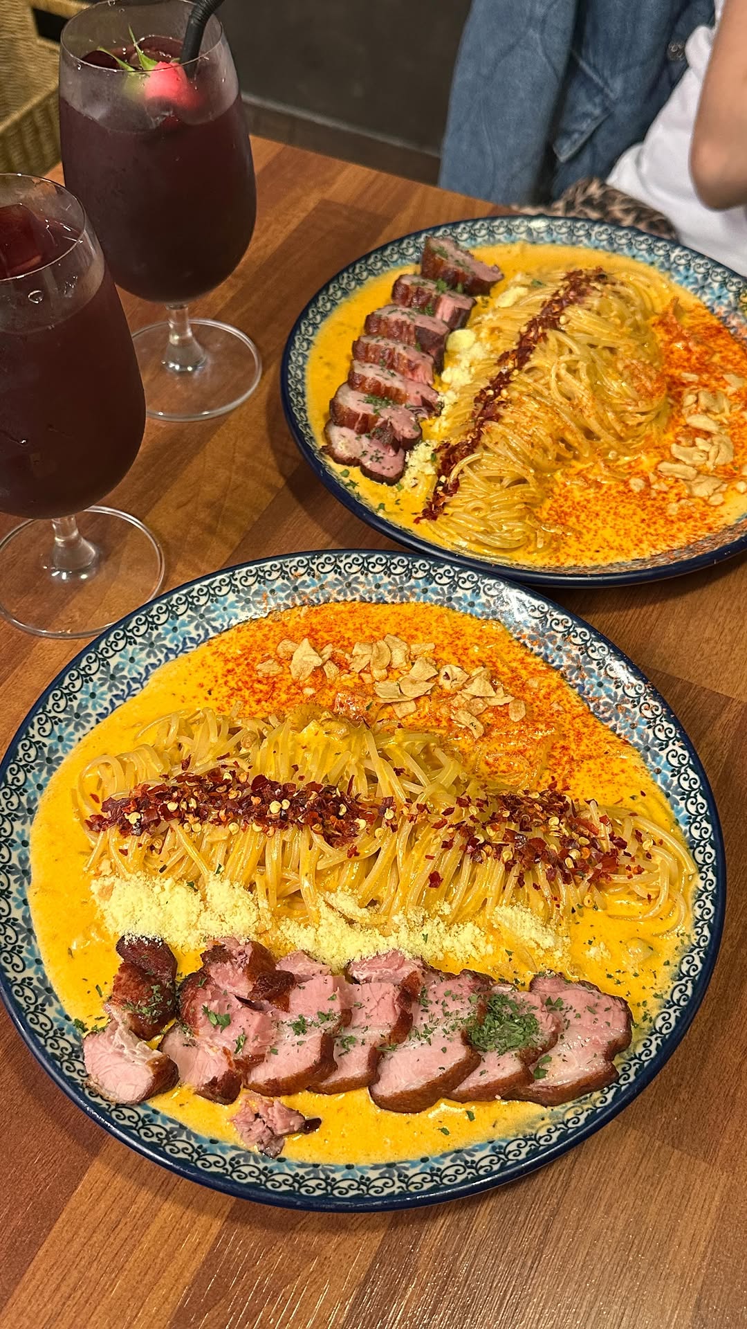 Seoul Eateries: Solsot, Kyochon, Dotori
