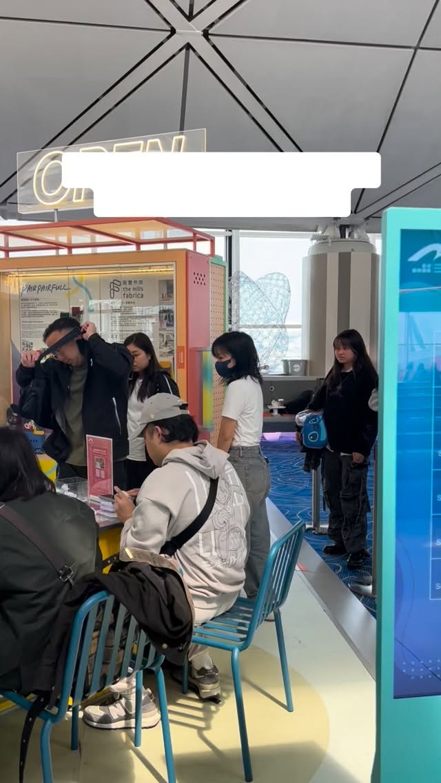 Hong Kong Airport Offers Free Mahjong Tile Craft