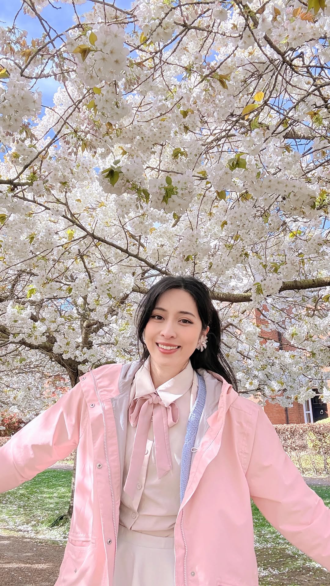 Seongsu Cafes and DIOR: A Springtime Seoul Guide