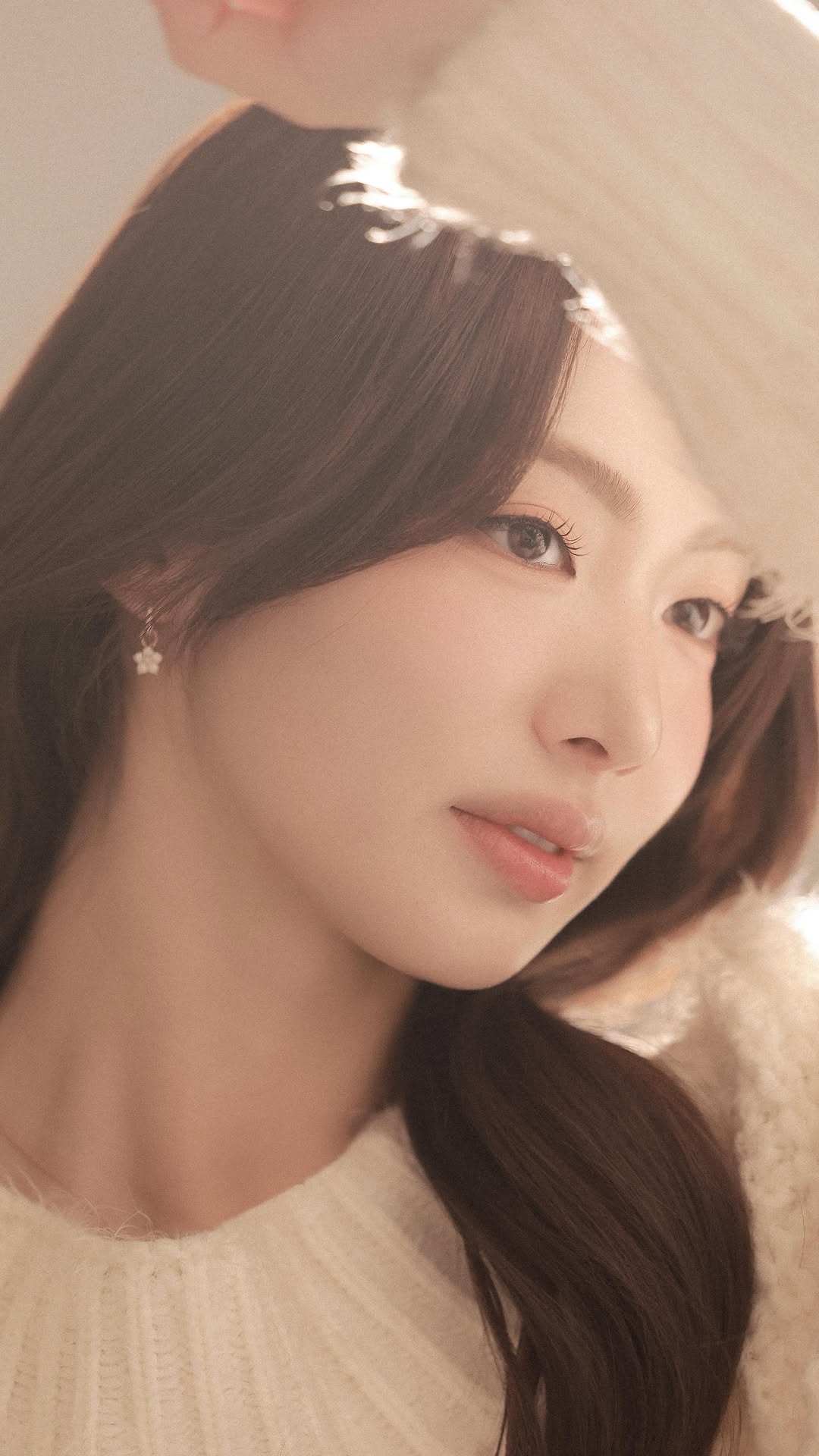 Korean Studios Offer Professional Profile Photos