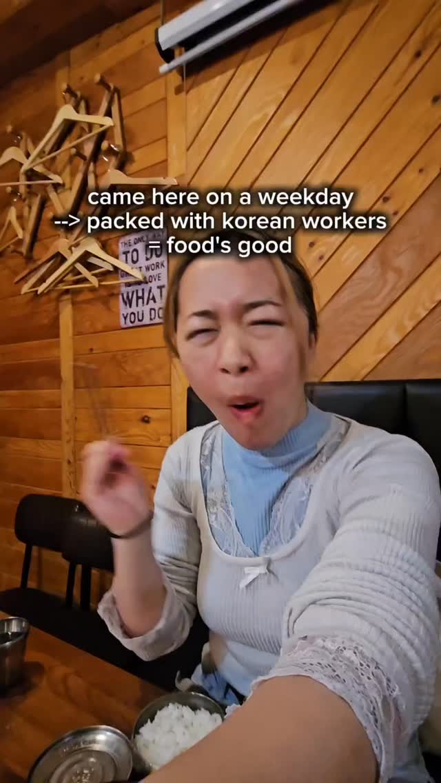 Jongno Dodam: A Local Seoul Pub Experience