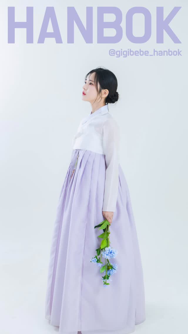 Capture Hanbok Portraits Near Gyeongbokgung Palace
