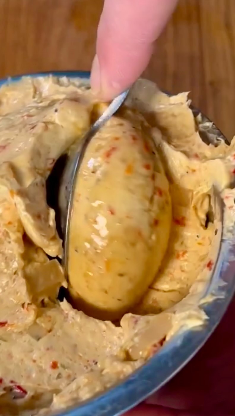 Straker's Popular Mussel Butter Flatbread
