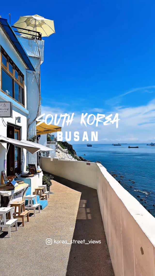 Busan's Cliffside Culture Village: Korea's Santorini
