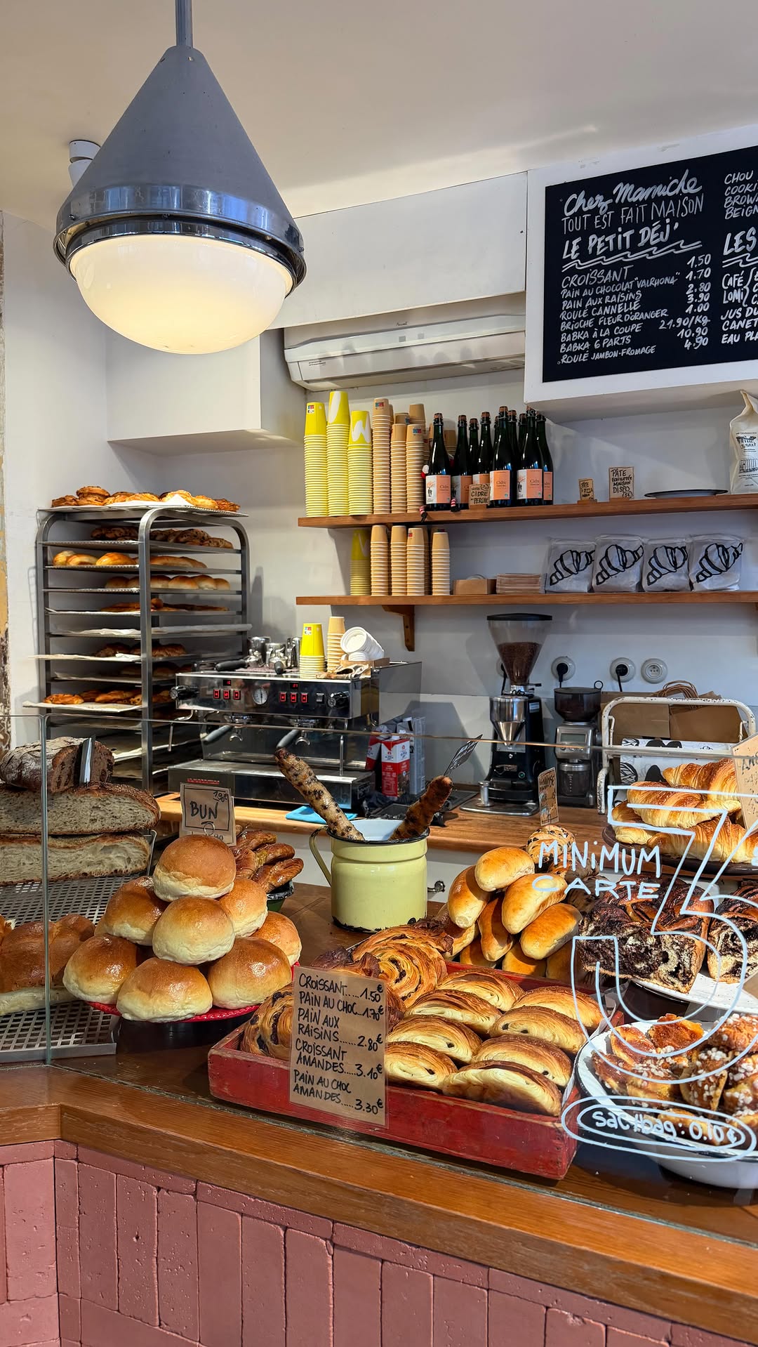 Mamiche: A Parisian Bakery