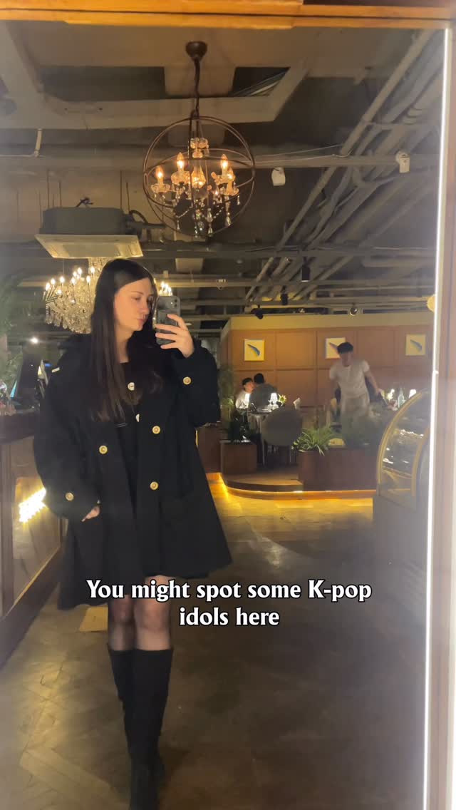 Celebrity Hotspot In Seoul Offers K-Drama Ambiance