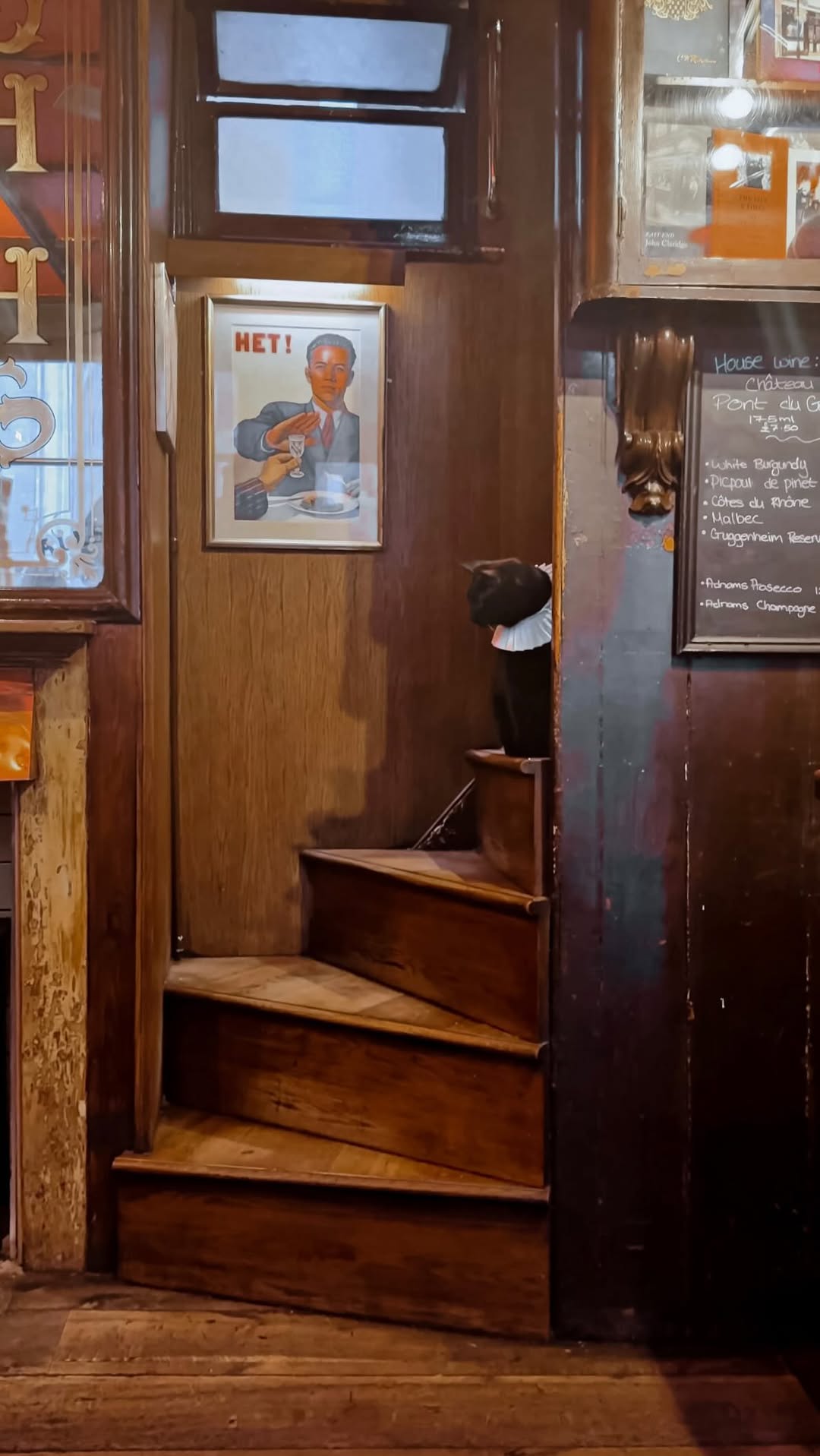 2 Bars in England