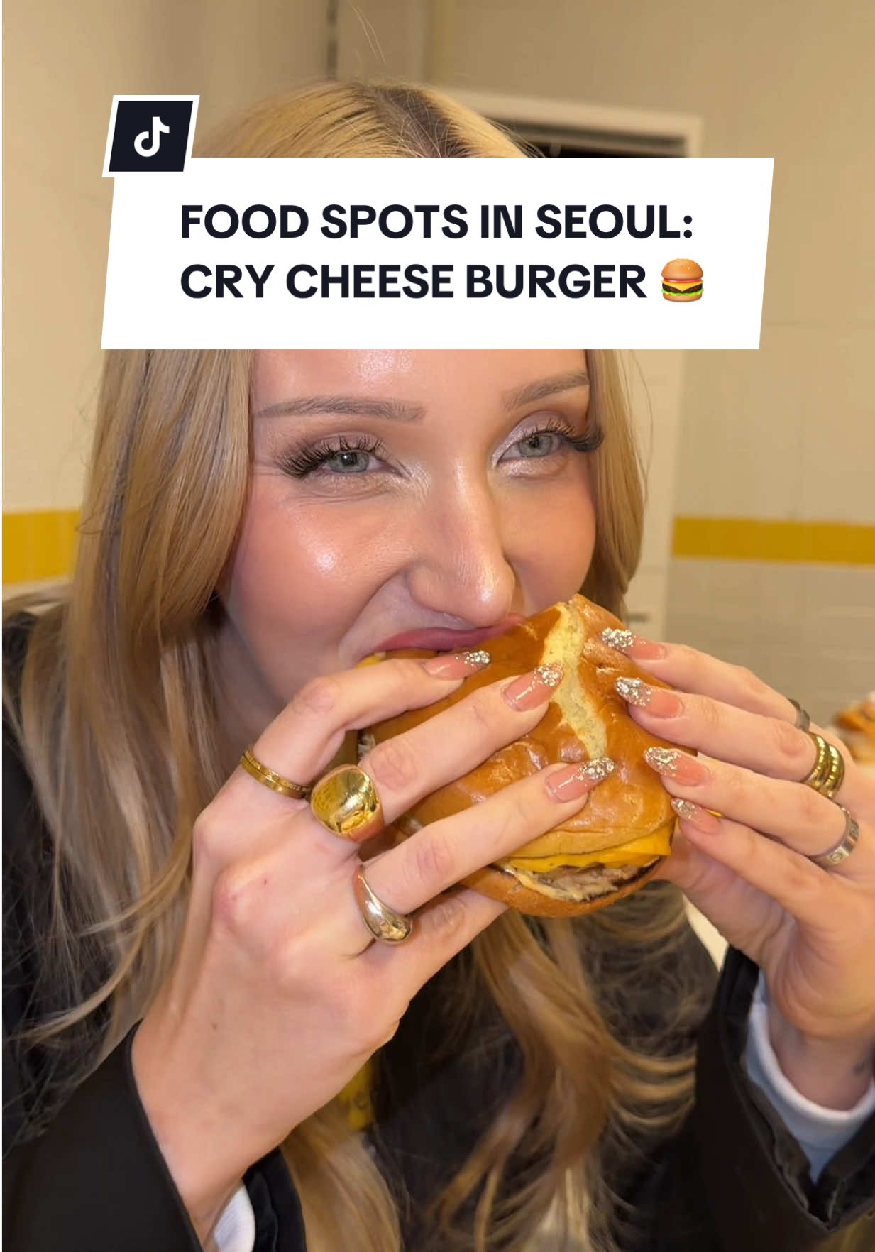 Cheeseburger Spot Near Samseong Station