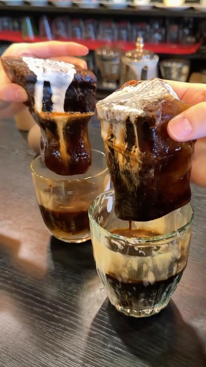 2 Cafes in Yokohama