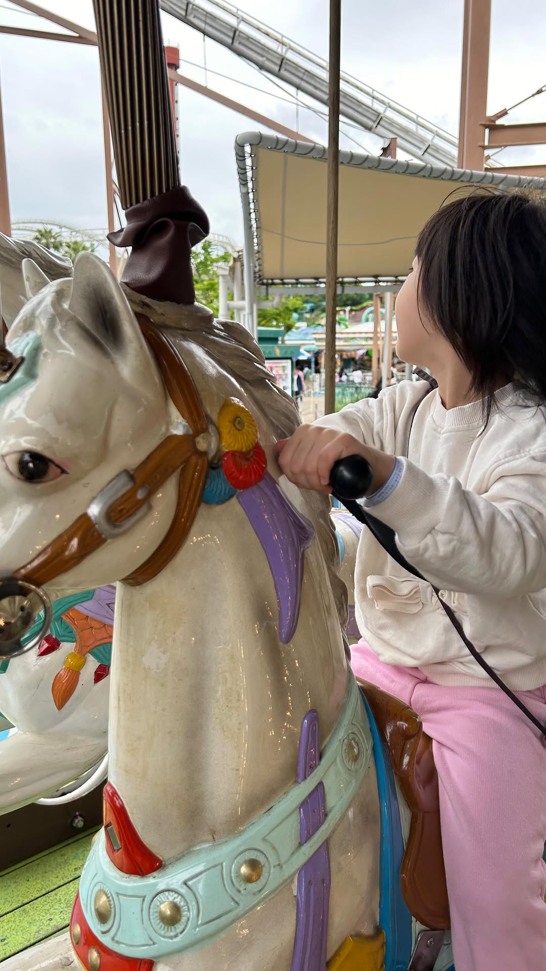 Osaka's Amusement Parks and Transit Stations