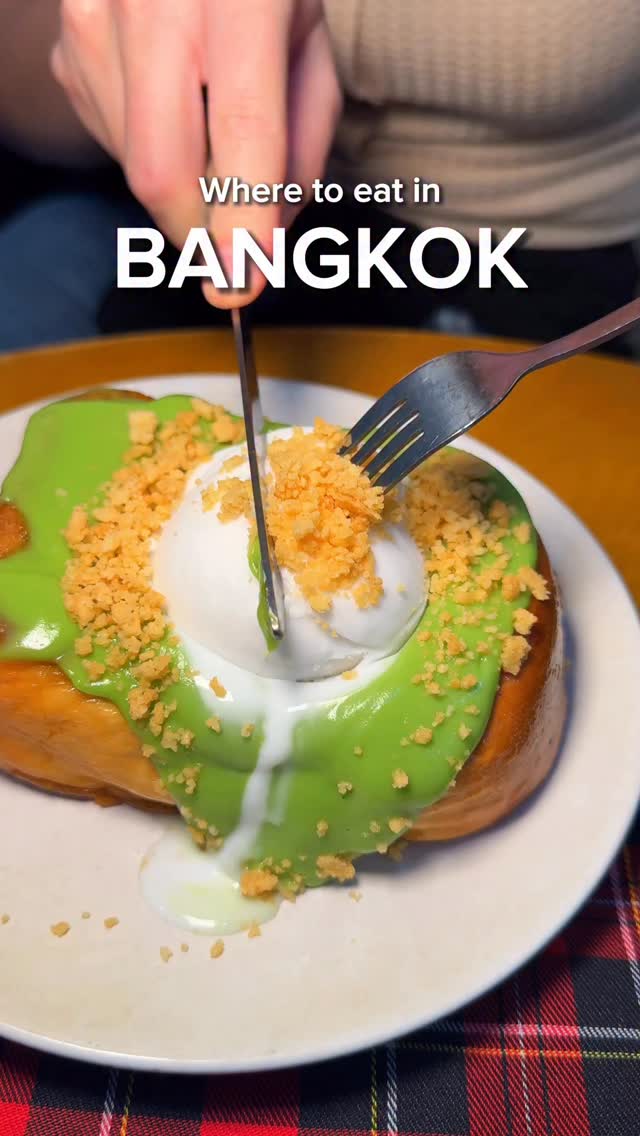 Banthat Thong Road's Best Local Thai Eats