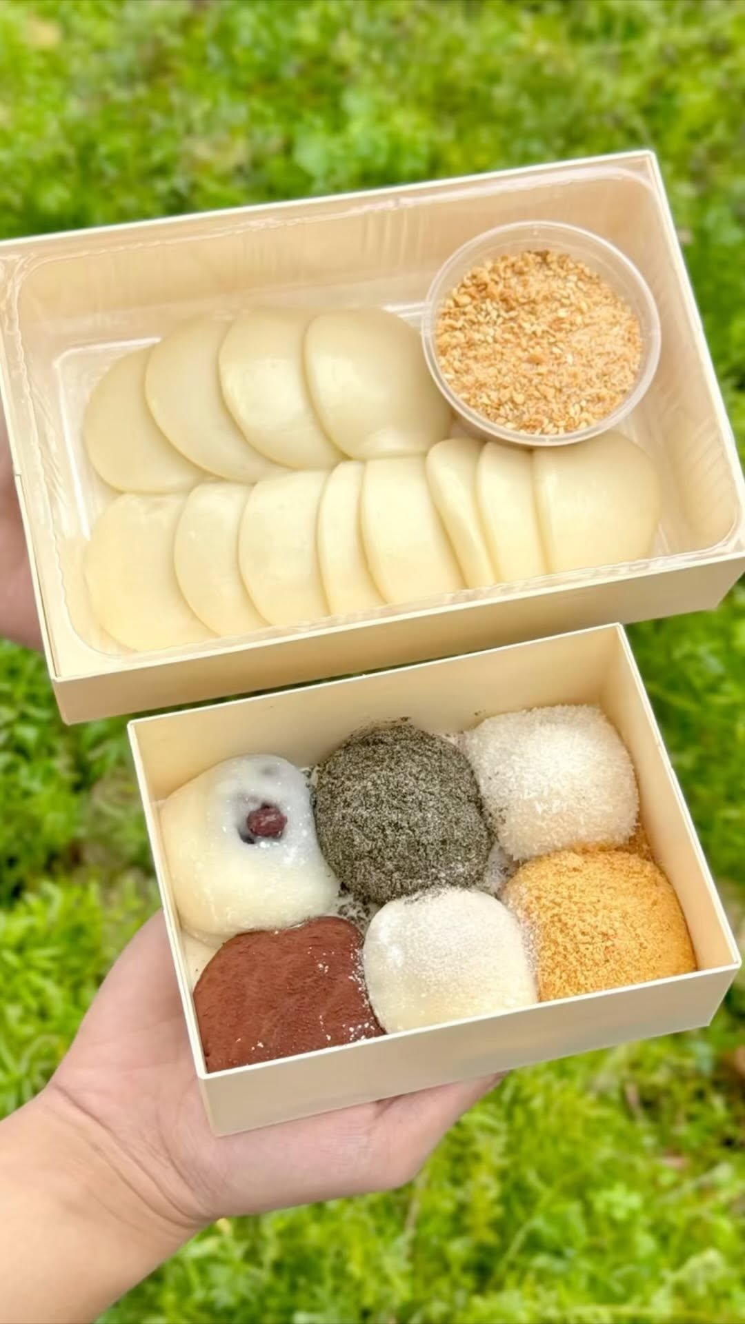Fresh Milk Mochi Shops Near Shuanglian MRT Station