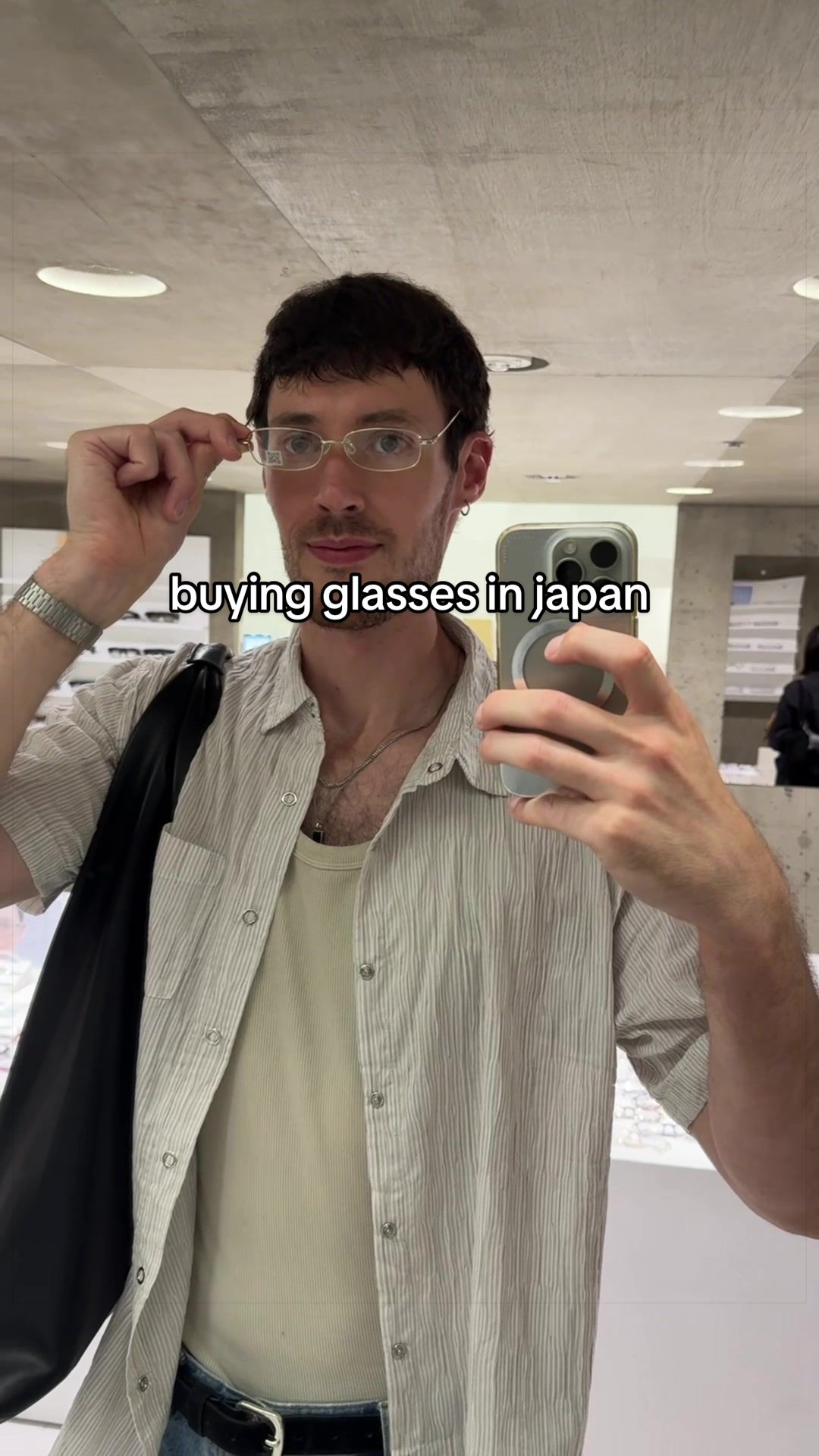 Affordable Eyeglasses and Exams in Japan