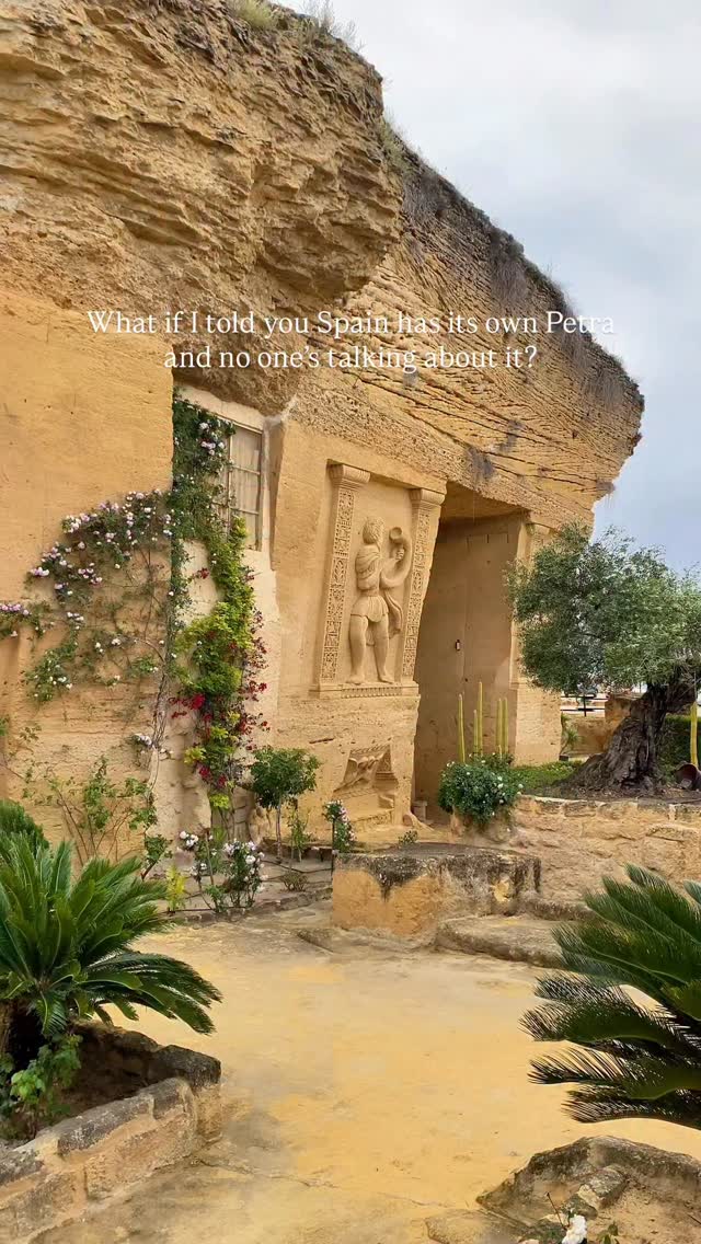 1 Landmarks in Osuna