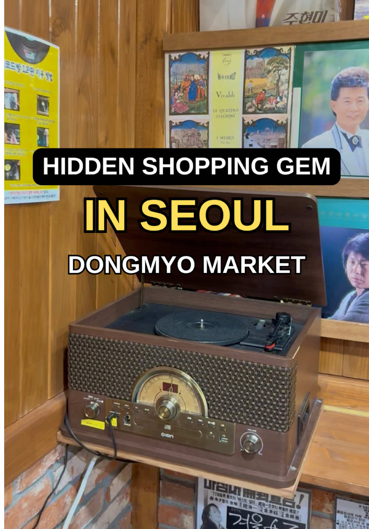 Dongmyo Flea Market: Seoul's Authentic Thrifting Gem