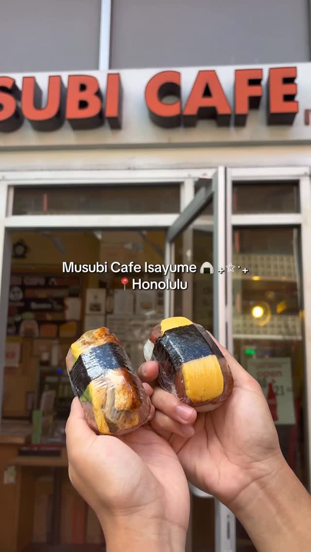 Musubi Cafe IYASUME Offers Fresh Onigiri