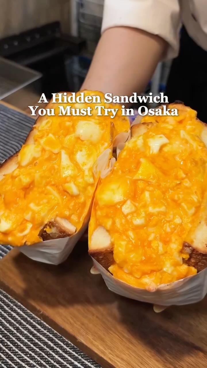 Giant Sandwiches Near Nipponbashi Station