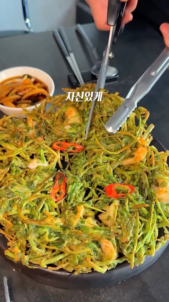 Fusion Korean Dining at Hapjeong Station